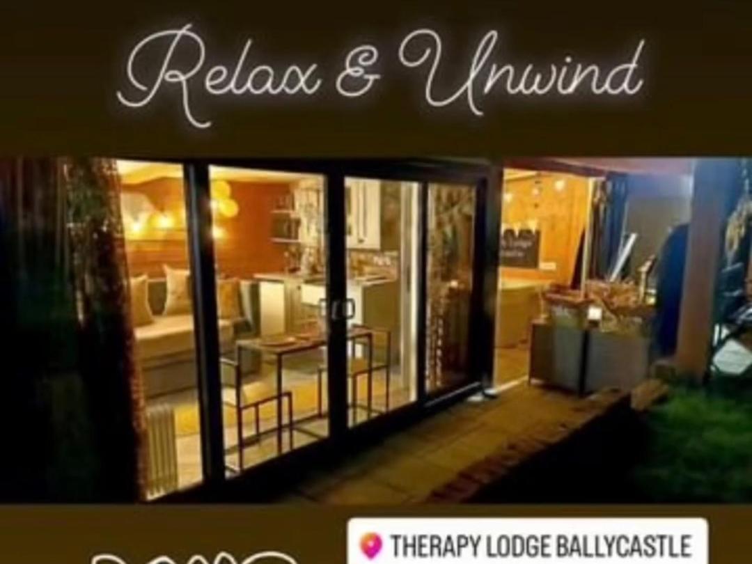 Therapy Lodge Баликасъл Стая снимка